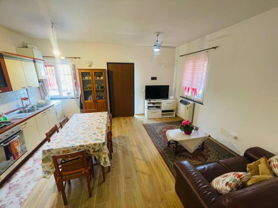 Fiocina Giorgio'S Apartment Pisa מראה חיצוני תמונה